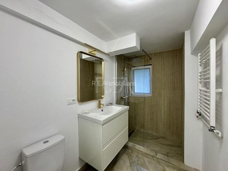 3 camere la intrarea in Parc Cinema Floreasca  - 10