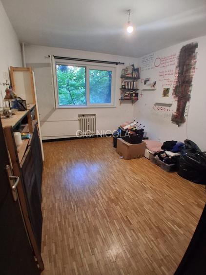 Apartament 4 Camere,et.1/4,Mall Plaza - 3