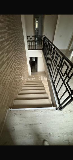 Casa Sector 4 - P+1+M  - 13