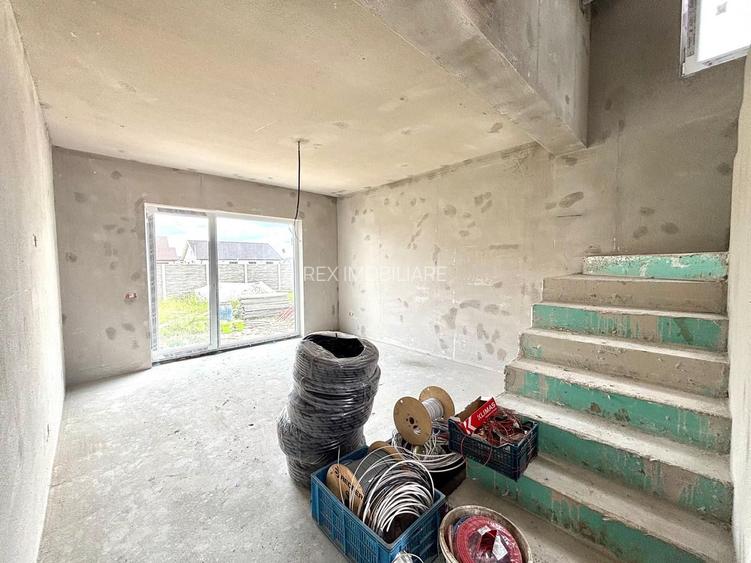 Casa individuala cu arhitectura deosebita, 170 000 Euro -  Sacalaz - 5