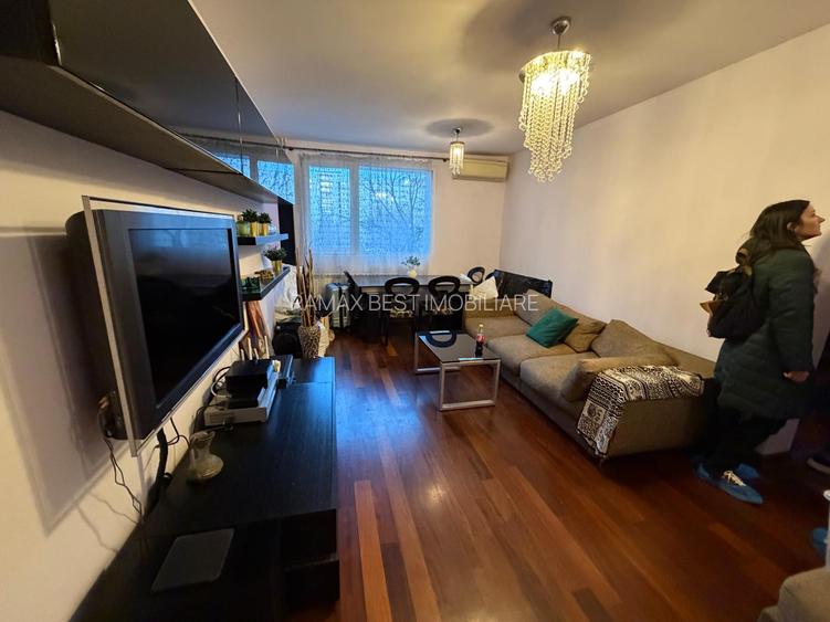 Titan - Nicolae Grigorescu - Scoala 195 - 4