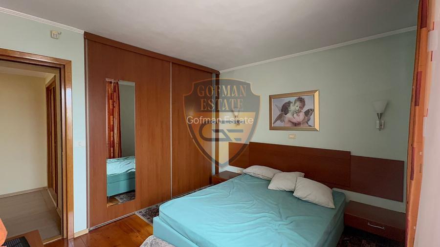 Casa S+P+1E+M Valu lui Traian 8 camere 3 bai 1 balcon 4 terase garaj teren 1216m - 24