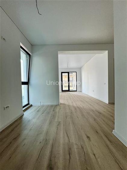 Descoperiti Bijuteria Ascunsa a Marii Negre: Apartament de Lux în Mamaia No - 3