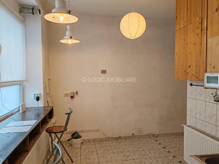 Garsoniera pretabila sediu firma zona Central - 5