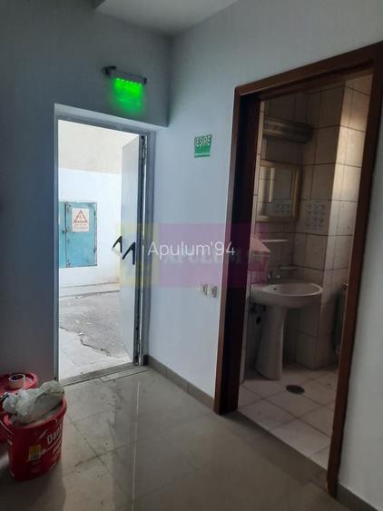 Inchiriere spatiu comercial bd Unirii, vitrina 25ml, stradal - 9