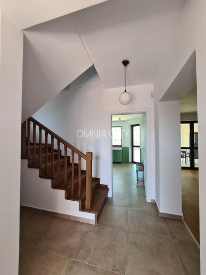 OMNIA-Proprietati alese! Casă la superlativ: curte mare, detalii  atragatoare. - 39