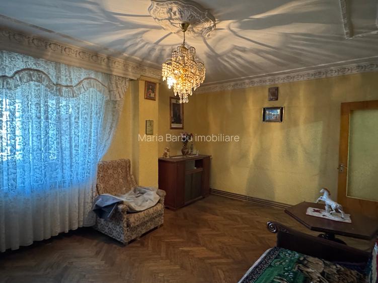 5 cam, 112 mp. decomandat, fara imbunat., et.4, acoperis, N.Titulescu - 2