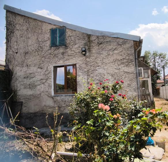 Casa individuala pe parter, 140 mp utili, teren 372 mp in zona semicentrala - 7