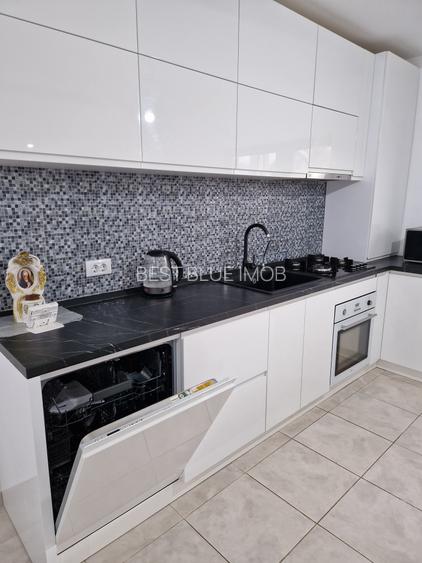 Vila  langa padure, 173 mp total,  735 mp teren,  mobilata/utilata, Miroslava - 12