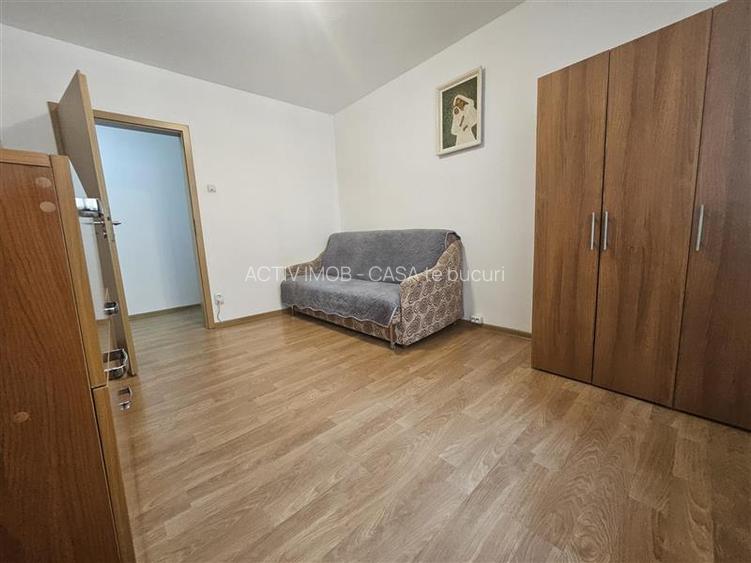 Vanzare Apartament 3 camere - Teiul Doamnei  Bucur Obor - Aleea Otesani - 12