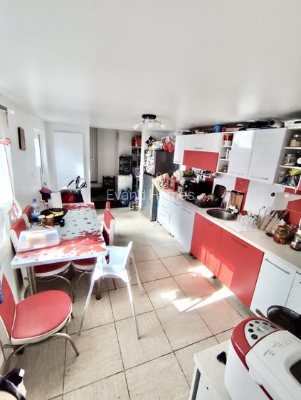 Duplex pe parter cu 3 camere si panouri fotovoltaice - Bucovat - 11