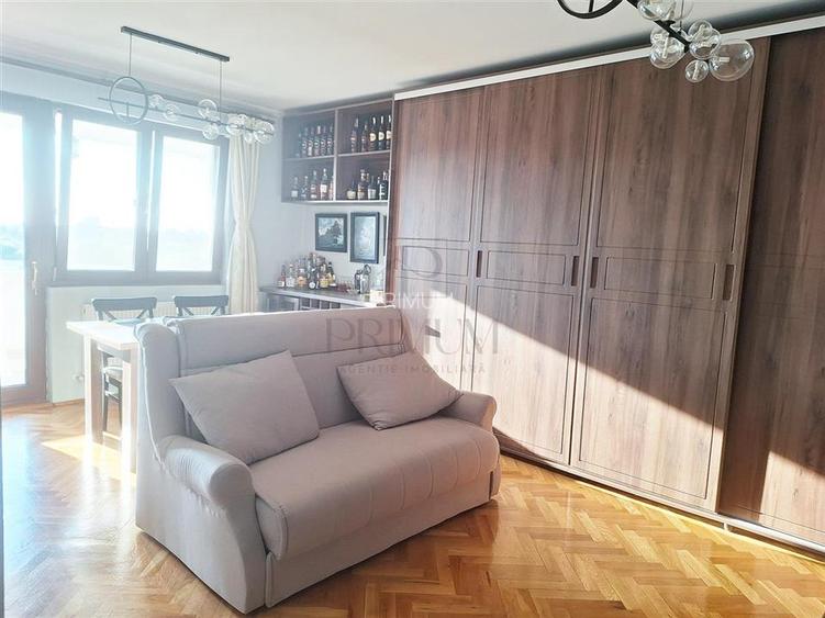 UNIRII - 3 CAM - DECOMANDAT -2 BAI - LUX - RENOVAT - LIFT - PANORAMIC- - 6