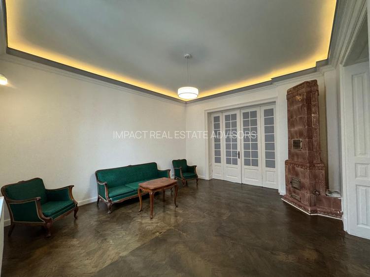 Etaj intreg, 5 camere in VILA INTERBELICA 180 mp, renovat - 2