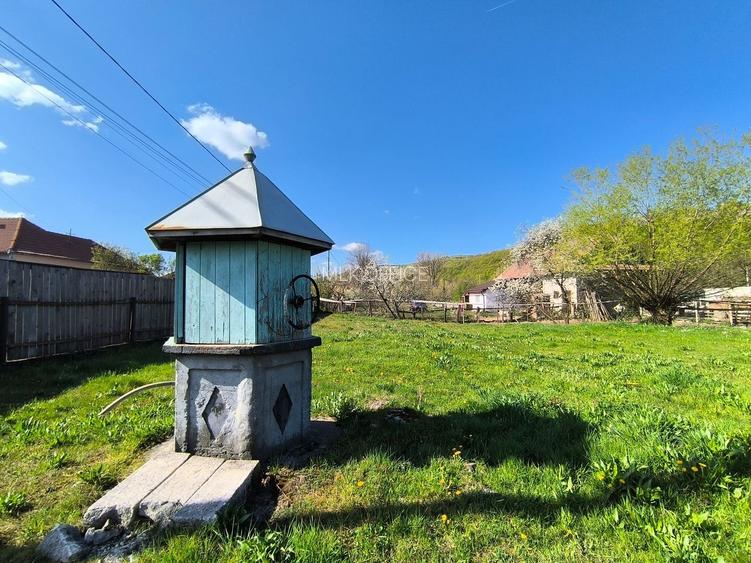 Casa cu sura de vanzare Valea Draganului - 6
