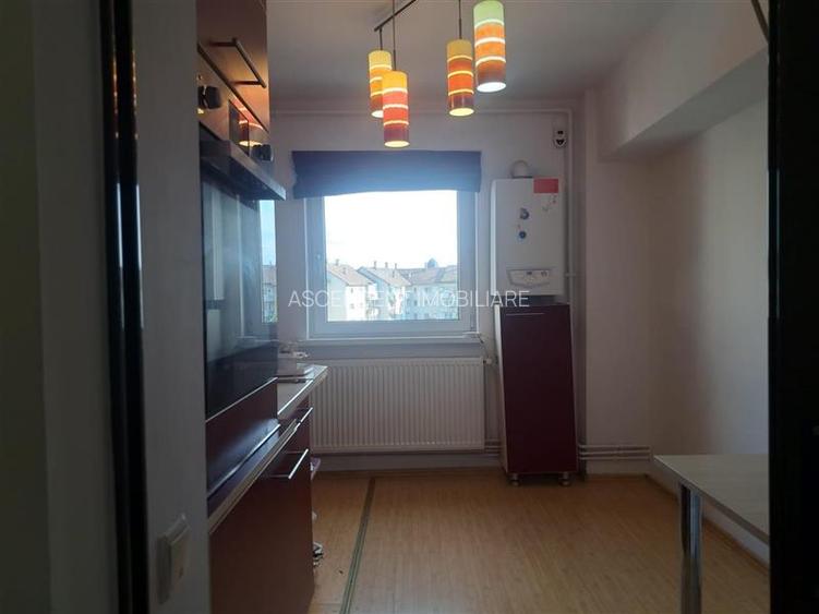 Apartament generos 3 camere de inchiriat, in zona apreciabila, Nicolae Iorga, Sf - 2