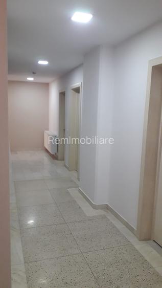 Spatiu deosebit 13 Septembrie - Palatul Parlamentului - 11