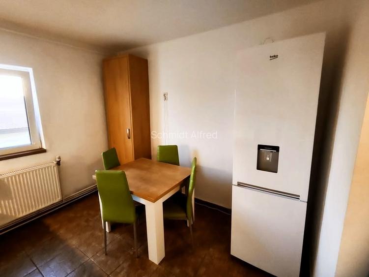 PROPRIETAR Inchiriez Apartament 2 camere, 51 mp, Zona Lipovei, Centrala - 14
