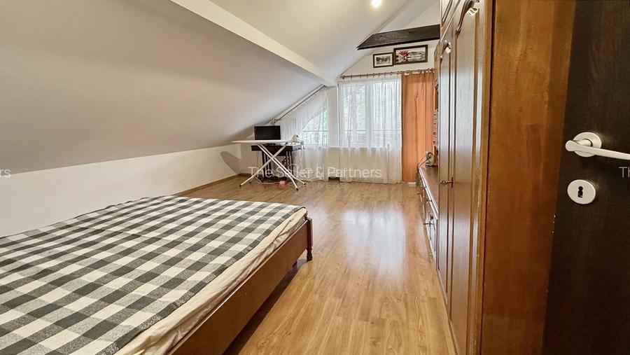 Casa De Vanzare Langa Padure - 38