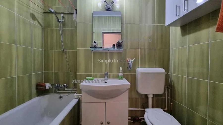 Metrou Obor mobilat etaj intermediar 3 camere - 8