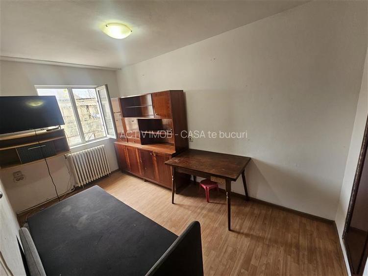 Resita, Garsoniera, Mobilata+Utilata, Calea Caransebesului - 3
