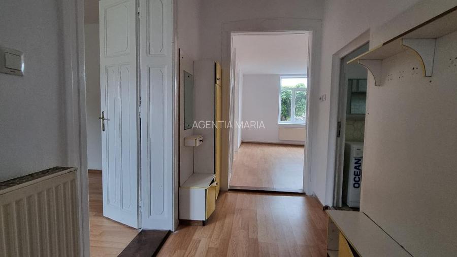 Casa parter de inchiriat, semicentral - 14