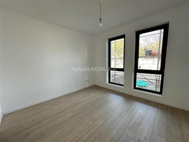 Apartament 3 Camere în bloc finalizat, etaj intermediar, construcție n - 9