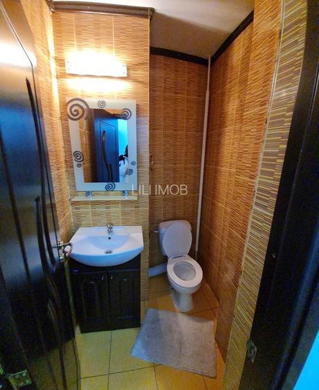 Inchiriez apartament 3 camere et.1 - 7