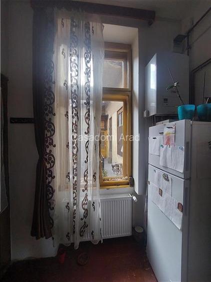 Apartament cu 2 camere si zona de dormit, ultracentral - 11