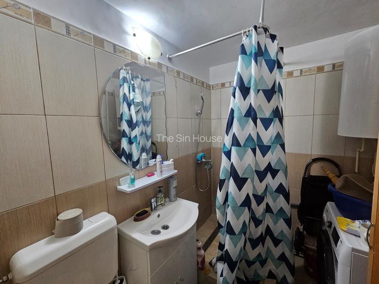 Apartament 2 camere decomandat, Etaj 5/8, Str. V. Croitoru