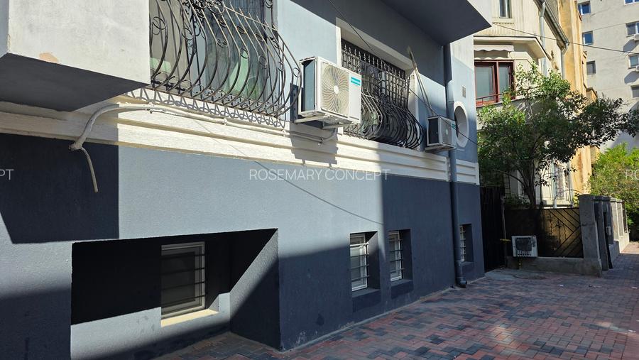 Inchiriez garsoniera renovata Demisol Piata Unirii - 12