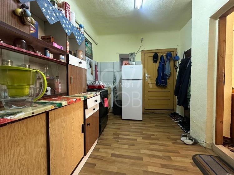 Apartament 2 camere + teren + garaj, Str. 9 Mai - 2