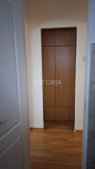 Apartament cu 2 camere, zona Podu Ros - 7
