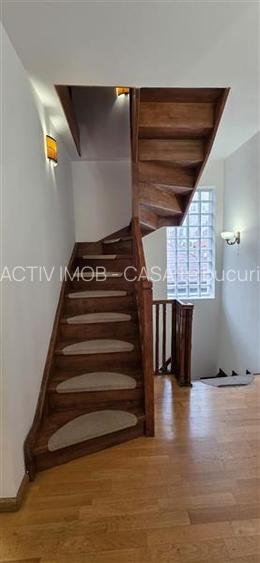 Vila 5 camere, 150 mp, Piata Alba Iulia- Decebal - 10