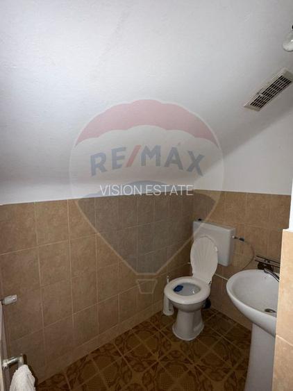 Casă / Vilă cu 6 camere de vânzare - 20
