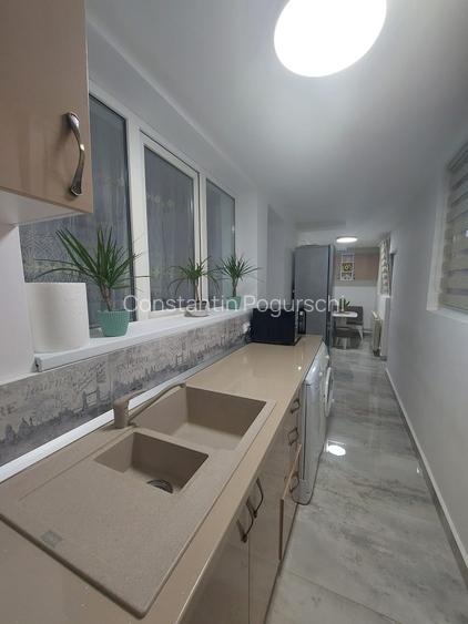Vând Apartament 2 camere transformat în 3 camere cu terasa și gradina - 3