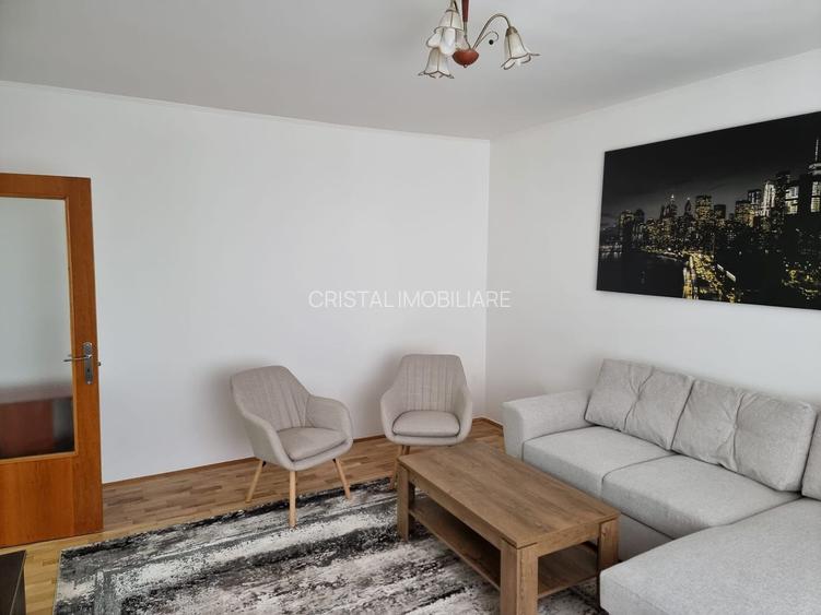 Apartament 3 camere de închiriat Piața Sudului - 3
