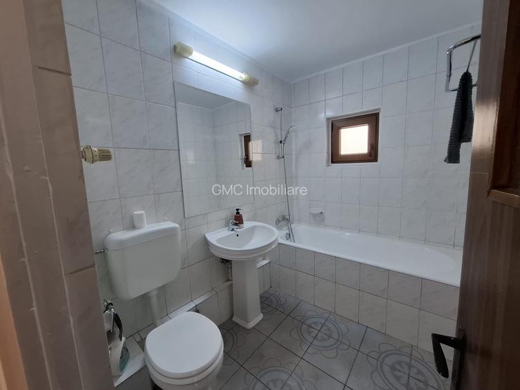 2 Camere Metrou Brâncoveanu - Erorii Revoluție L339 - 9