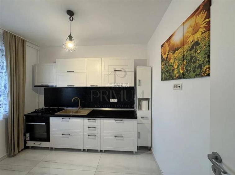 GIROC - Casa Insiruita - 3 Camere - 2 Bai - Mobilata si utilata - 2