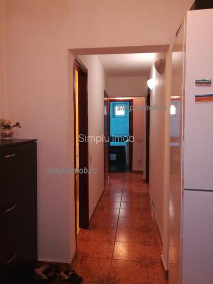 Dristor Bloc 1984 - 3 Camere Decomandat cu Doua Bai - 3