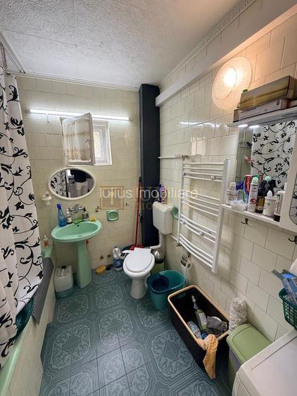 2 camere| curte comuna cu 3 apartamente| centrala proprie| zona aradului| - 16