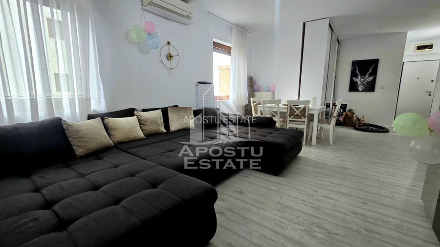 Apartament 3 camere si 2 bai de vanzare, terasa, bloc nou,Torontalului - 17
