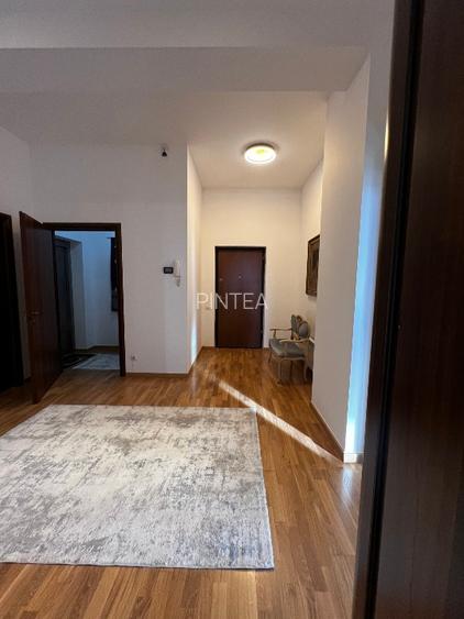 INCHIRIERE PENTHOUSE LUX ALEEA PRIVIGHETORILOR  - 16