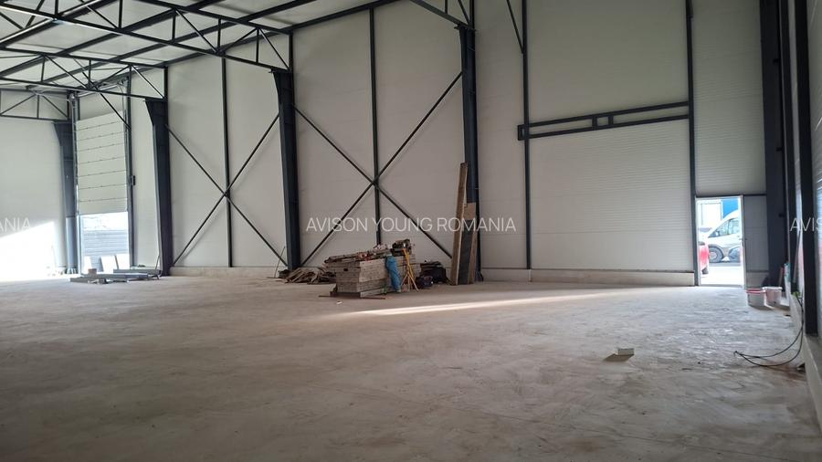 Hala nou construita de 500mp cu curte proprie betonata - 6