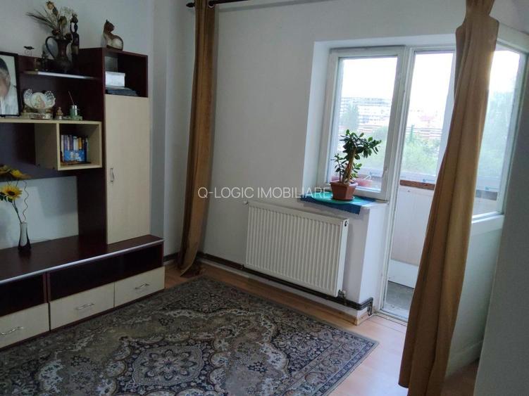 Apartament 3 camere intrare Racadau - 2