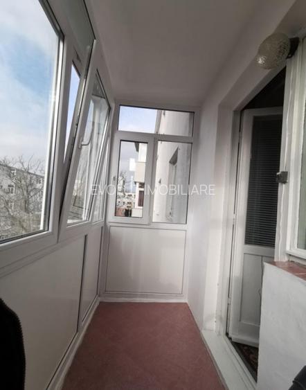 KM 4 5 - apartament 3 camere semidecomandat boxa - 7