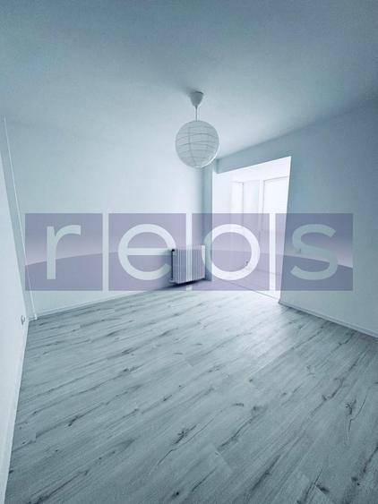 VANZARE 3 CAMERE -SEMIDECOMANDAT - TITAN - 3