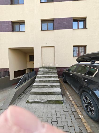 Spatiu comercial/birouri open space zona in plina dezvoltare - 11