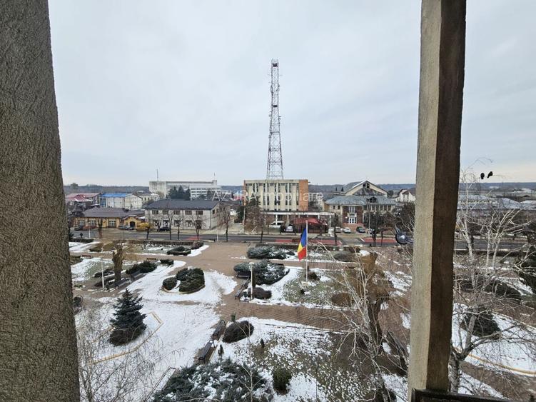 Apartament 3 camere, Ultracentral, Costesti - 15