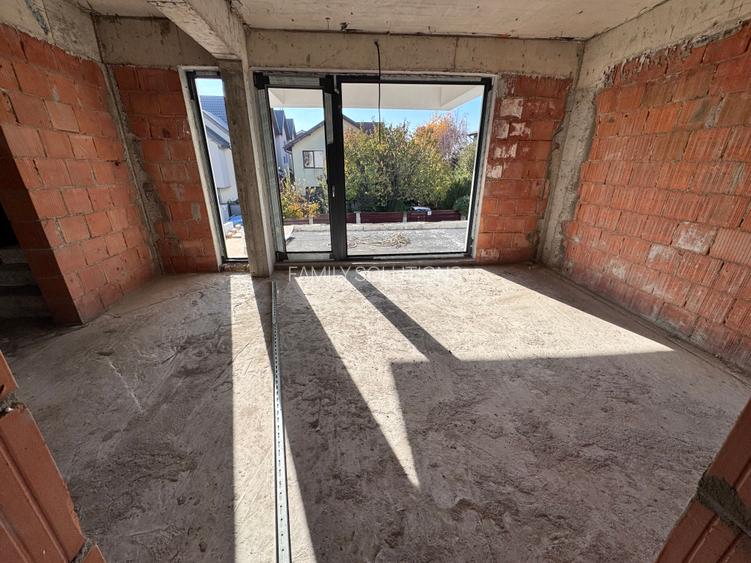 Casa P+2Et. 8 cam. Util 180mp. Teren 250mp. Pozitie stradala - 12