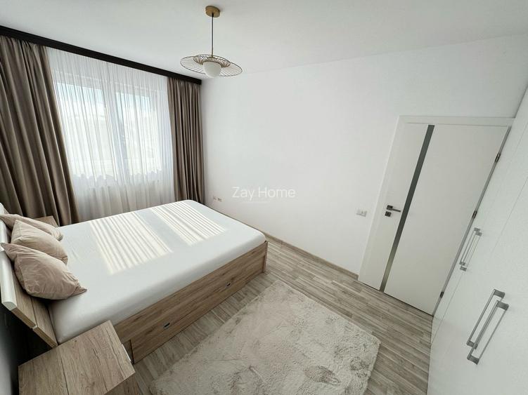 Vis a vis de Esso. Lift. Mijloc transport in fata. Loc de parcare. - 9